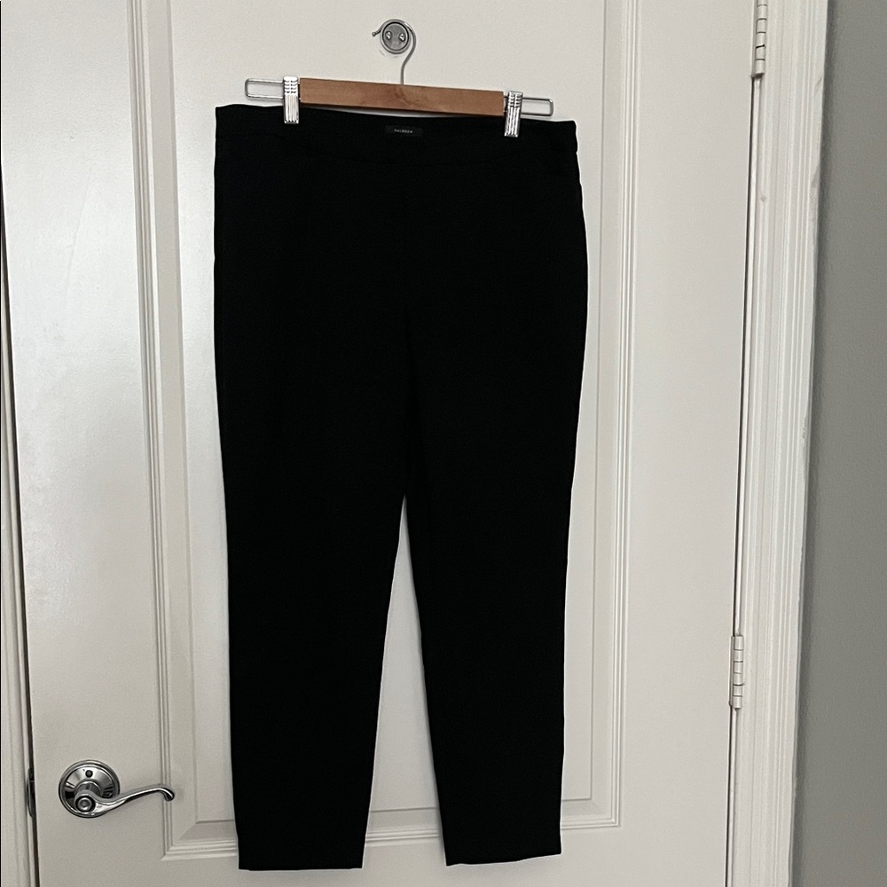 Halogen Women’s  Cropped Black Dress Pants